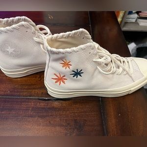 Suede Floral Converse 70